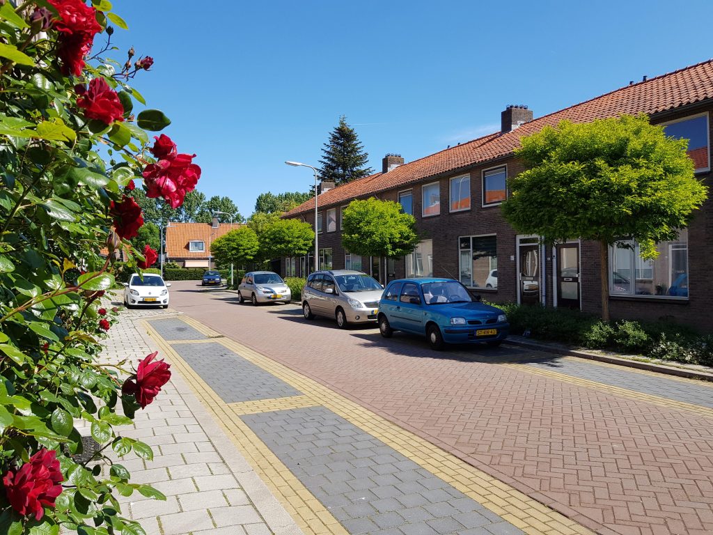 een straat in albrandswaard